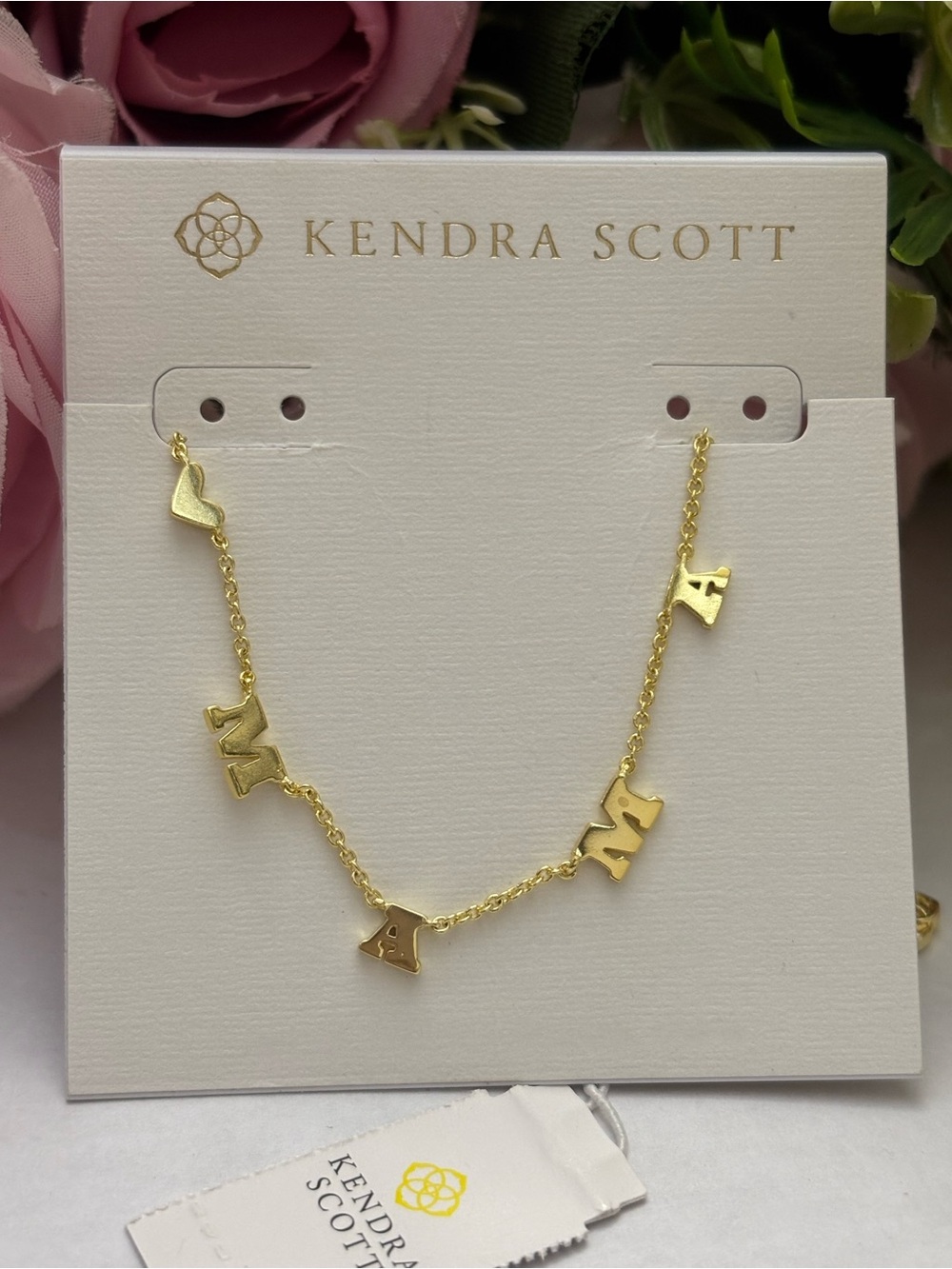 NWT Kendra Scott mama  Necklace in gold